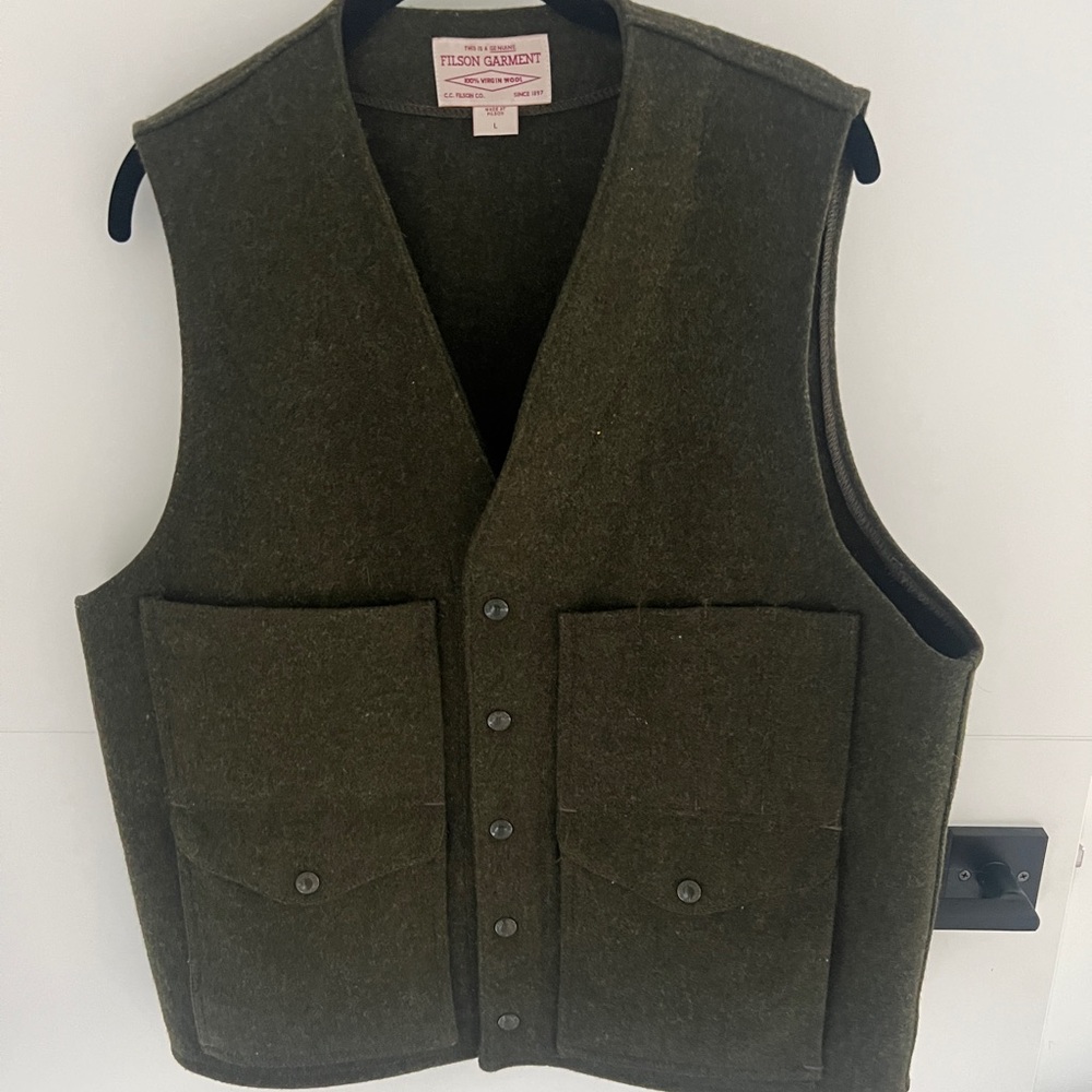 Filson Dark Green Wool Garment